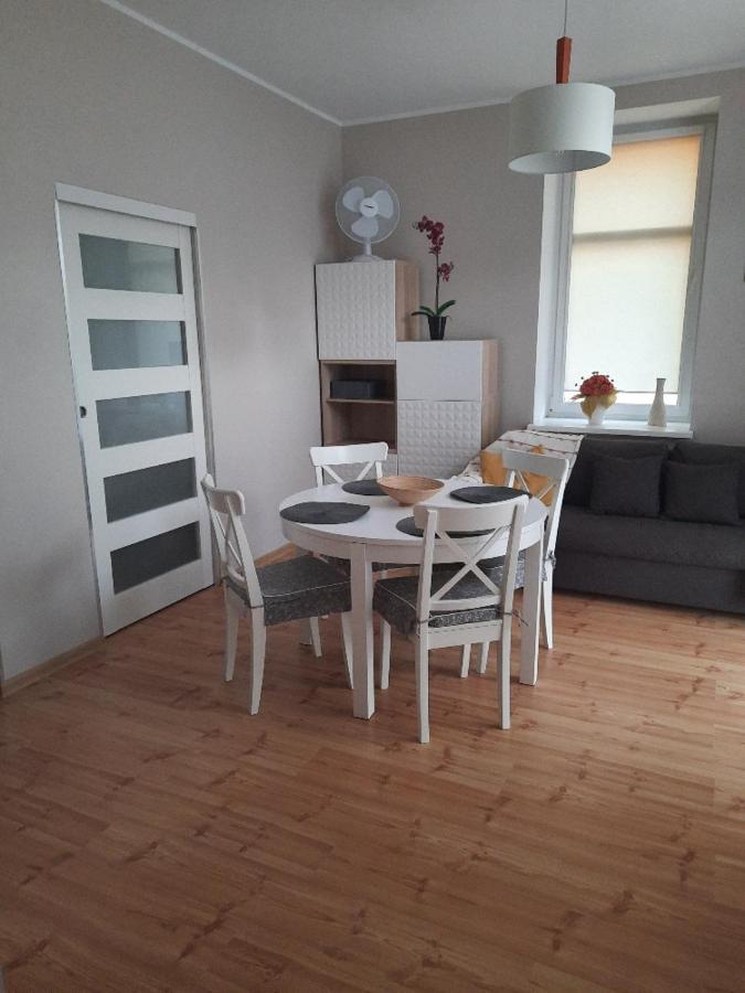 Apartament Nowowiejskiego 斯维诺乌伊希切 外观 照片